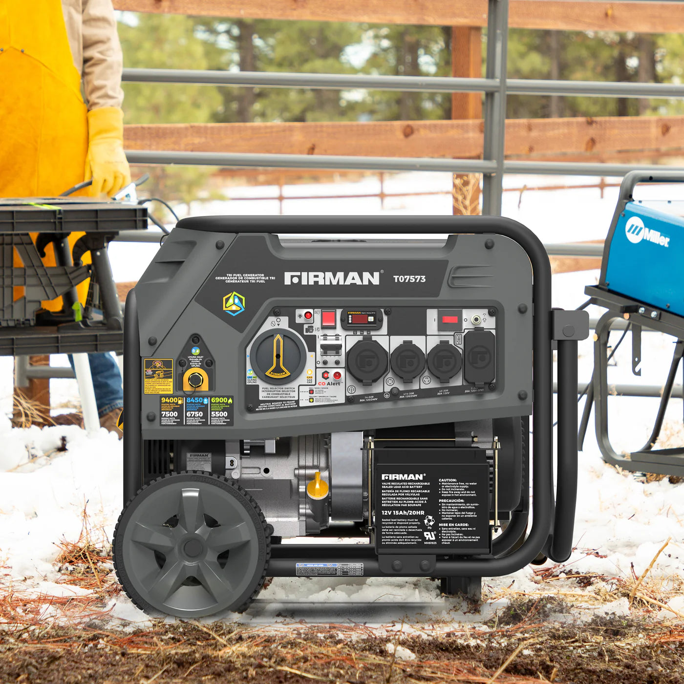 FIRMAN® Tri Fuel Portable Generator 9400W Electric Start 120/240V with CO Alert #T07573
